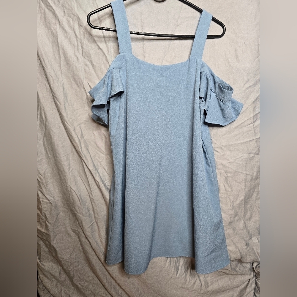 Timing Dress - Picture 3 of 3